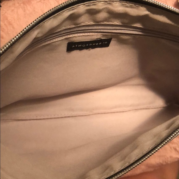 Metallic Color Handbag - Picture 3 of 4